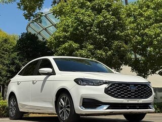 2022 Ford Escort VI Рестайлинг 2, белый, 910000 рублей, вид 3