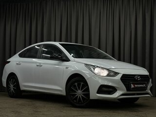 2018 Hyundai Solaris II, белый, 799777 рублей, вид 3