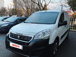 2013 Peugeot Partner II Рестайлинг, белый, 530000 рублей, вид 1