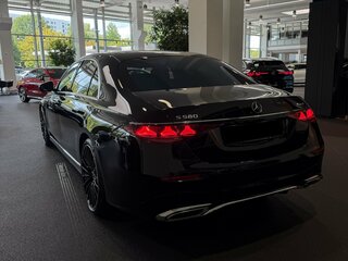 2026 Mercedes-Benz S-Класс 580 4MATIC VII (W223) Рестайлинг, чёрный, 33500000 рублей, вид 3