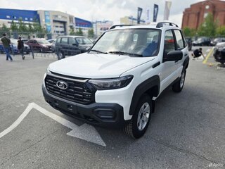 2026 Lada (ВАЗ) Niva Travel I Рестайлинг, белый, 1603000 рублей, вид 3