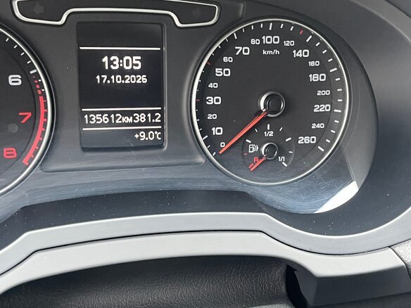 2013 Audi Q3 I (8U), серый, 1800000 рублей - вид 7