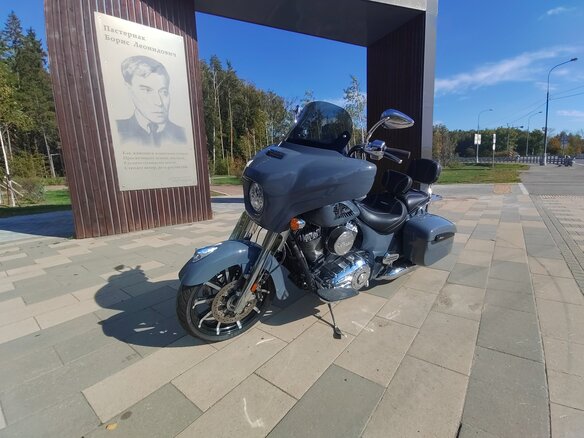 2019 Indian Chieftain, серый, 1720000 рублей