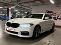 2018 BMW 5 серии 530i xDrive VII (G30/G31/G38), белый, 3250000 рублей