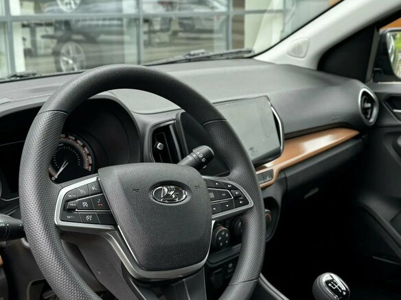 2026 Lada (ВАЗ) Iskra SW Cross, серый, 1677000 рублей - вид 6