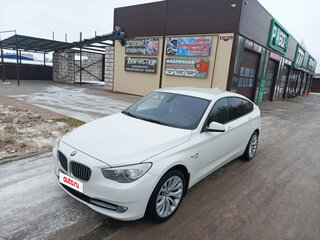 2011 BMW 5 серии Gran Turismo 535i xDrive VI (F10/F11/F07), белый, 1150000 рублей, вид 1