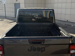 2025 Jeep Gladiator II (JT) Рестайлинг, серый, 6880000 рублей, вид 4