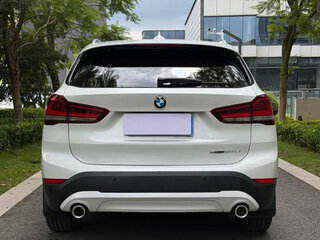 2021 BMW X1 Long 20Li sDrive II (F48) Рестайлинг, белый, 1650000 рублей, вид 5