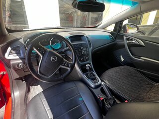 2012 Opel Astra GTC J Рестайлинг, красный, 849000 рублей, вид 4