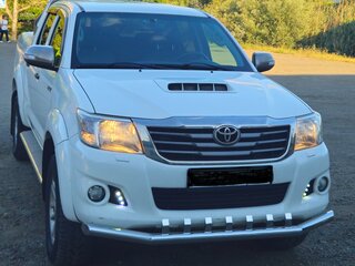 2013 Toyota Hilux Arctic Trucks AT38 VII Рестайлинг, белый, 2630000 рублей, вид 2