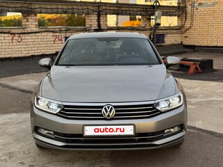 2017 Volkswagen Passat B8, серебристый, 2250000 рублей, вид 3