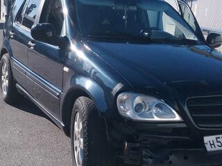 2000 Mercedes-Benz M-Класс 430 I (W163), синий, 630000 рублей, вид 1