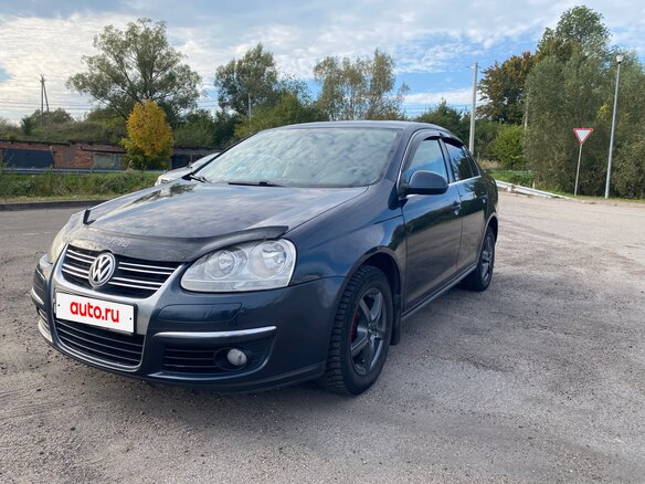 2008 Volkswagen Jetta V, серый