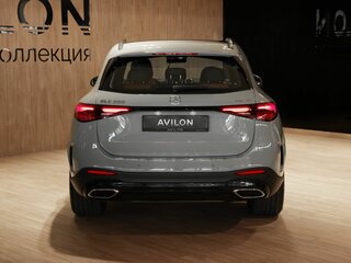 2026 Mercedes-Benz GLC 300 II (X254), серый, 10450000 рублей, вид 4