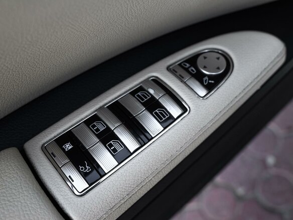 2008 Mercedes-Benz S-Класс 350 V (W221), белый, 999000 рублей - вид 22