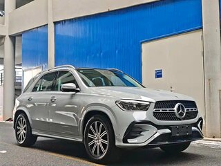 2024 Mercedes-Benz GLE 350 II (V167) Рестайлинг, серебристый, 11445133 рублей, вид 2