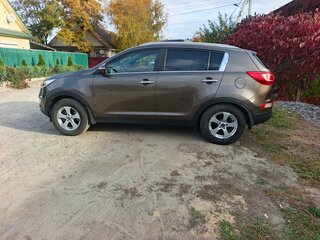 2010 Kia Sportage III, коричневый, 955000 рублей, вид 4
