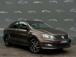 2017 Volkswagen Polo V Рестайлинг, коричневый, 998700 рублей, вид 3