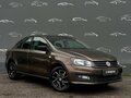 2017 Volkswagen Polo V Рестайлинг, коричневый, 998700 рублей - вид 2