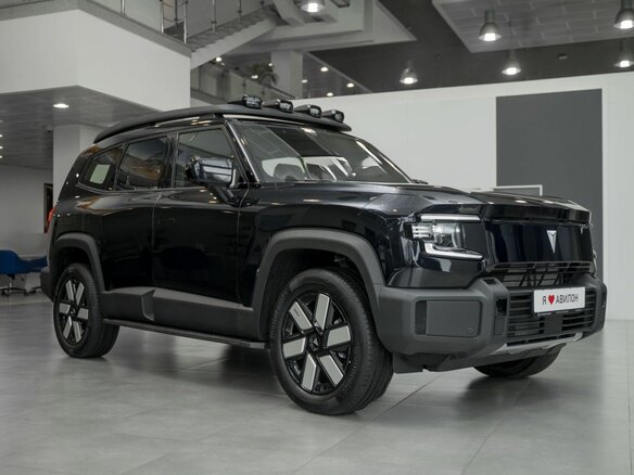 2025 Changan Deepal G318 I, чёрный - вид 1