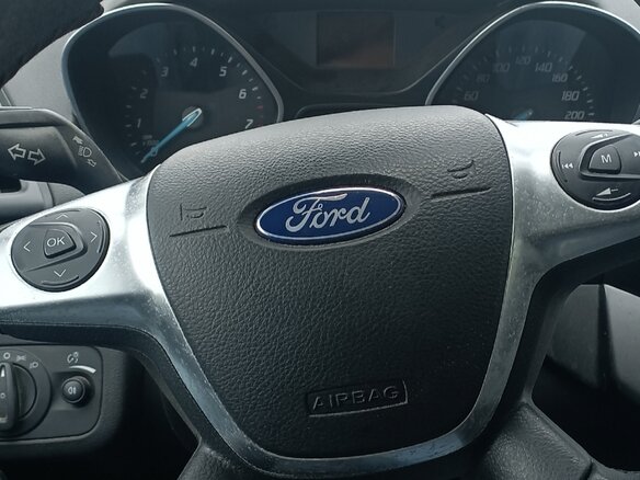 2014 Ford Kuga II, серый, 1950000 рублей - вид 9
