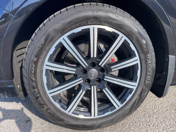 2017 Audi Q7 II (4M), чёрный, 4250000 рублей - вид 9