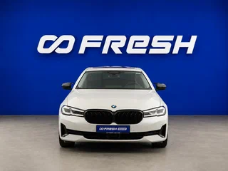 2020 BMW 5 серии 530i xDrive VII (G30/G31/G38) Рестайлинг, белый, 4199896 рублей, вид 3
