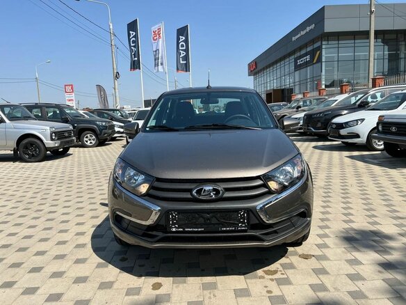 2026 Lada (ВАЗ) Granta I Рестайлинг, коричневый, 1114000 рублей - вид 1