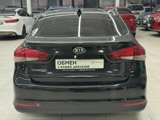 2018 Kia Cerato III Рестайлинг (Classic), чёрный, 1699000 рублей, вид 5