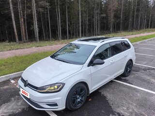 2018 Volkswagen Golf VII Рестайлинг, белый, 2150000 рублей, вид 2