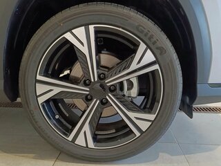 2026 Geely Cityray, серебристый, 3344990 рублей, вид 4