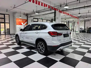 2022 BMW X1 Long 20Li sDrive II (F48) Рестайлинг, белый, 1970222 рублей, вид 4