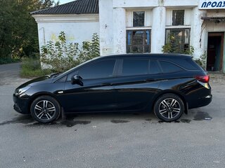 2019 Opel Astra K, чёрный, 1249000 рублей, вид 4