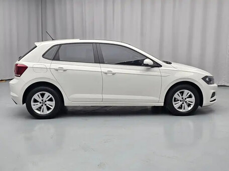 2022 Volkswagen Polo Plus (China Market), белый, 1168000 рублей, вид 5