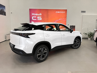 2026 Omoda C5 II, белый, 2399000 рублей, вид 5