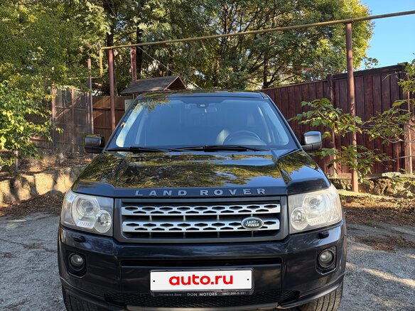 2011 Land Rover Freelander II Рестайлинг, чёрный - вид 1