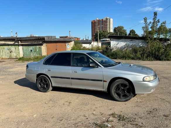 1996 Subaru Legacy II, серый - вид 1