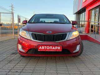 2012 Kia Rio 4-speed III, красный, 929000 рублей, вид 2