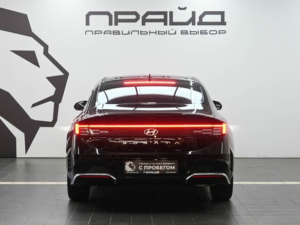 2025 Hyundai Sonata VIII (DN8) Рестайлинг, чёрный, 4319900 рублей - вид 2
