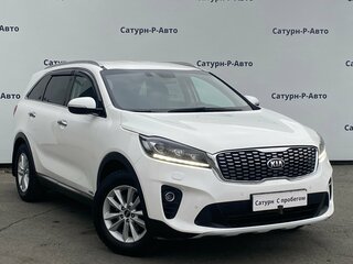 2019 Kia Sorento III Prime Рестайлинг, белый, 2570000 рублей, вид 3