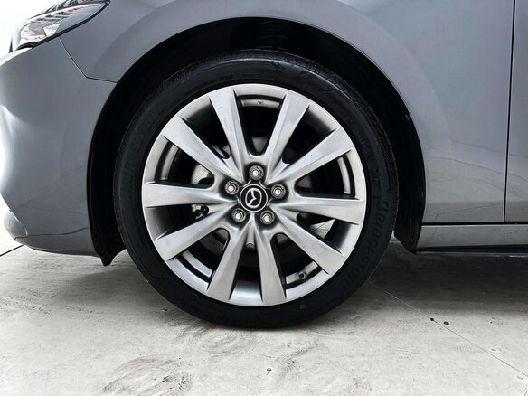 2023 Mazda 3 Axela IV (BP), серый, 1360000 рублей - вид 21