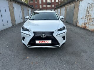 2019 Lexus NX 200 I Рестайлинг, белый, 3900000 рублей, вид 5
