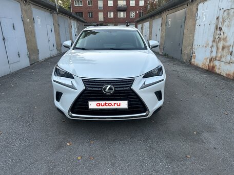 2019 Lexus NX 200 I Рестайлинг, белый, 3900000 рублей, вид 5