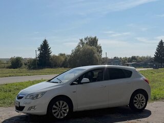 2011 Opel Astra J, белый, 550000 рублей, вид 4
