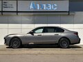 2025 BMW 7 серии 740i xDrive VII (G70), серый, 15190000 рублей - вид 4