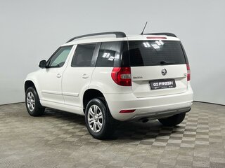 2014 Skoda Yeti I Рестайлинг, белый, 789900 рублей, вид 2