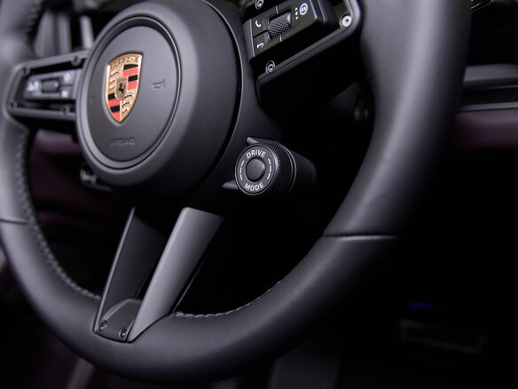 2026 Porsche Cayenne III Рестайлинг, чёрный, 18275000 рублей - вид 24