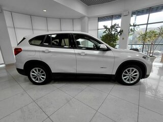 2018 BMW X1 18d xDrive II (F48), белый, 1730000 рублей, вид 4