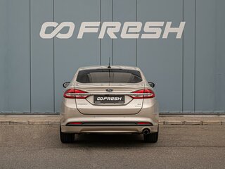2018 Ford Fusion (North America) II Рестайлинг, коричневый, 1905000 рублей, вид 4
