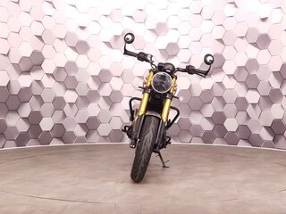 2024 Triumph Speed 400, красный, 577000 рублей, вид 5